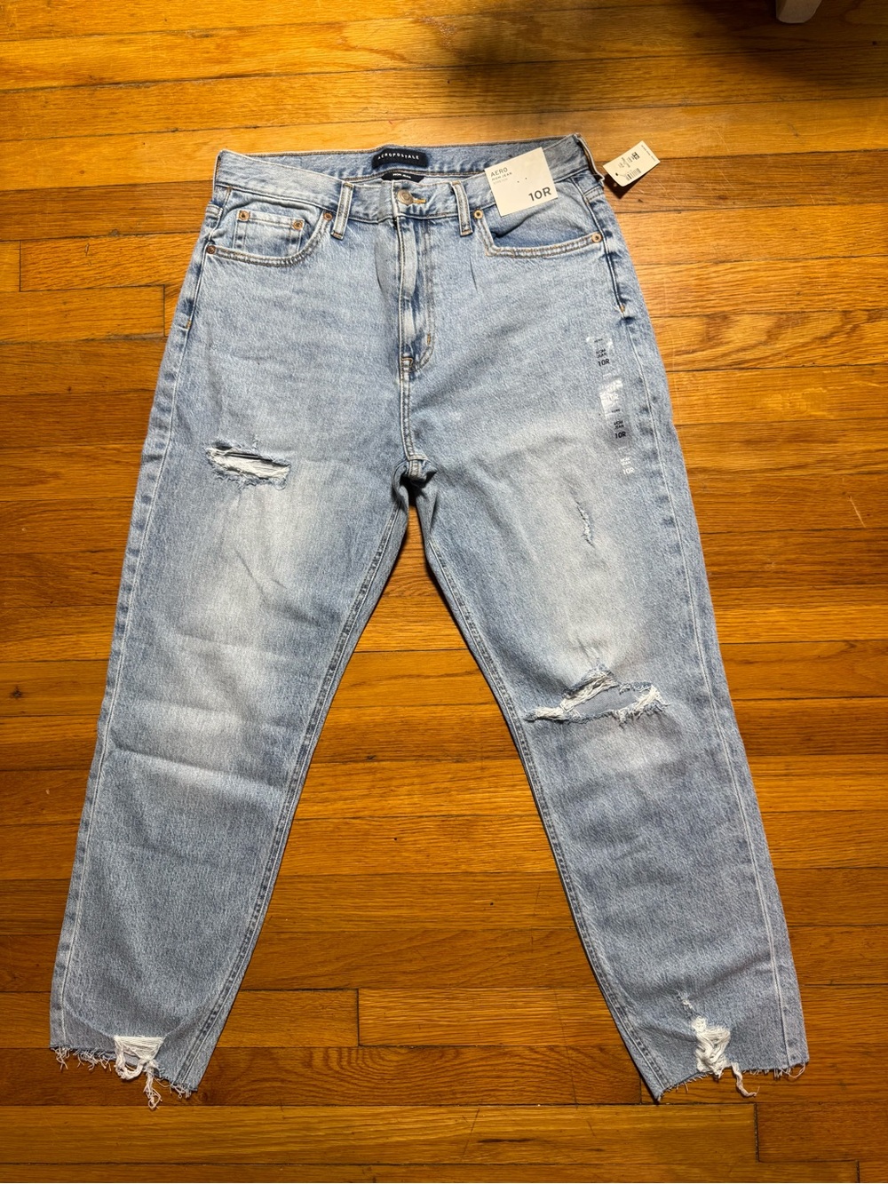 Aeropostale Light Blue Distressed Stretch Mom Jeans
